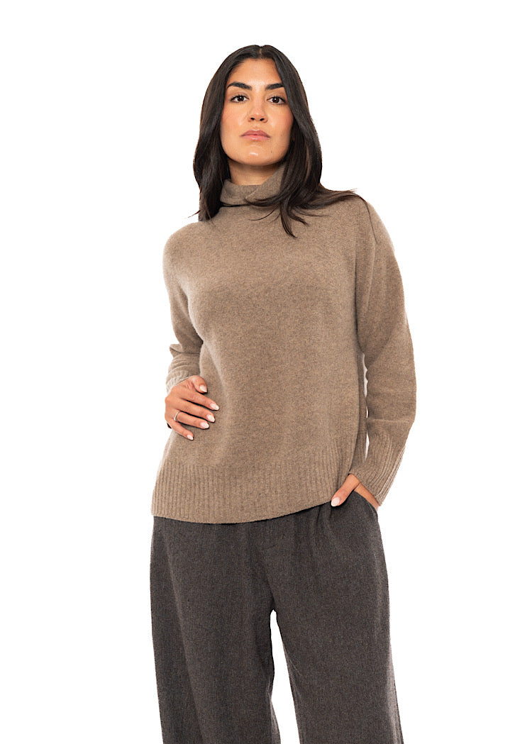 RELAXED FINE WOOL TURTLENECK PULLOVER