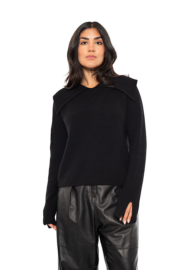 OPEN COLLAR MERINO WOOL PULLOVER
