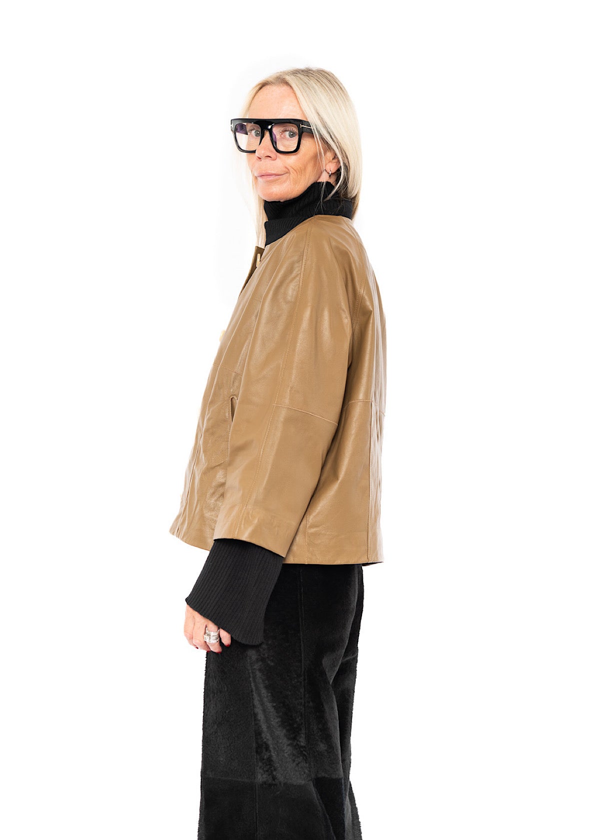 SIGNATURE LEATHER JACKET