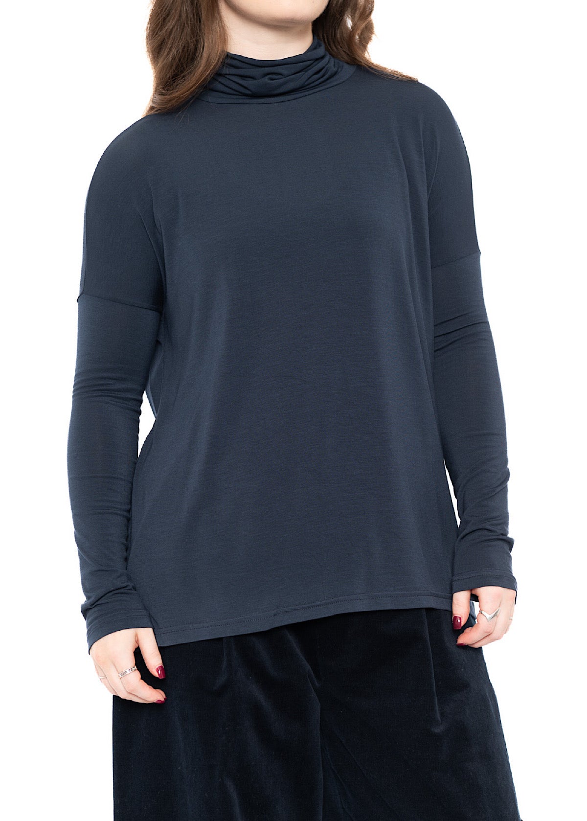 RELAXED STRETCH-FIT SUZANNE T-SHIRT