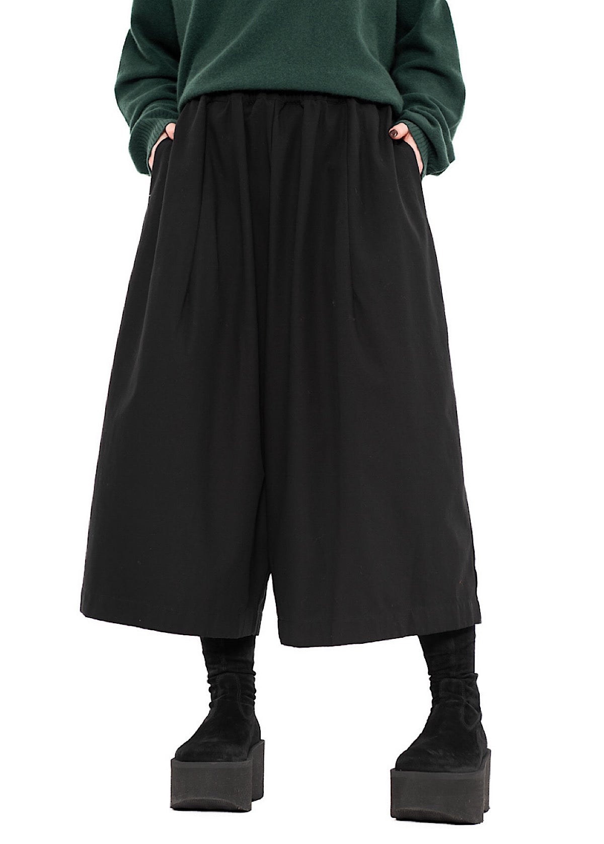 CROPPED WIDE LEG COTTON TROUSER