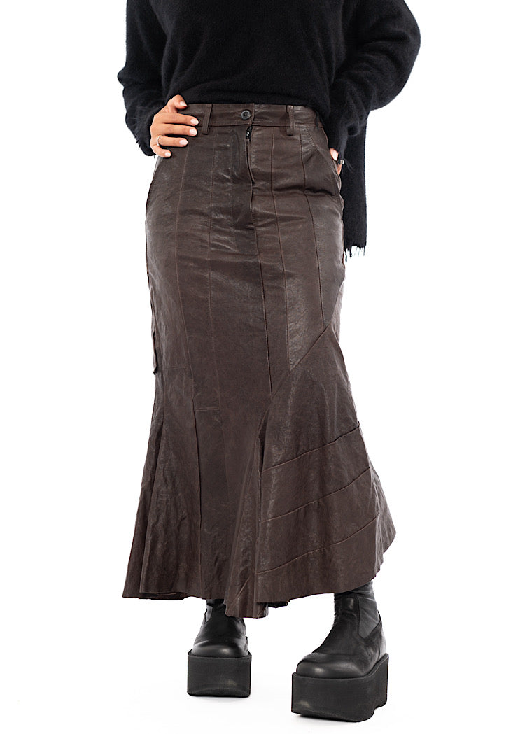 ASYMMETRIC FLARED LEATHER SKIRT