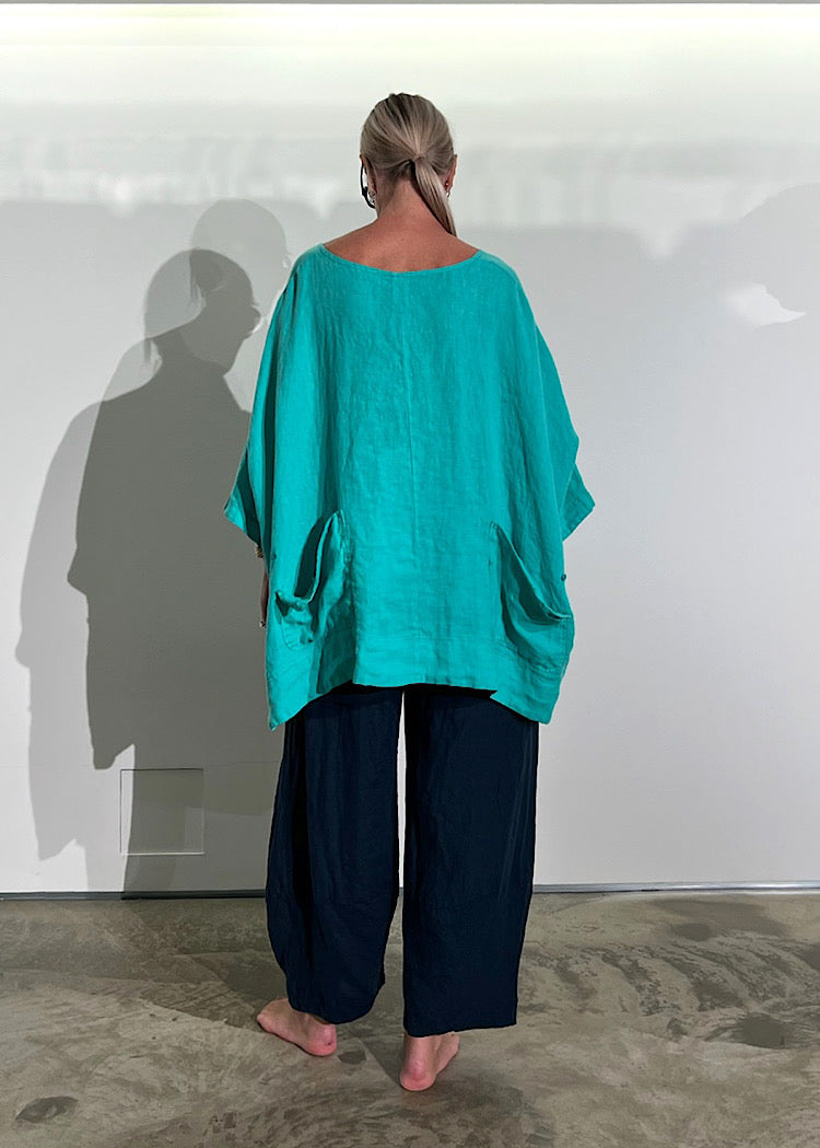 PRE-ORDER RUNDHOLZ BLACK LABEL TOP *OFF WHITE* (Shown in AQUA)