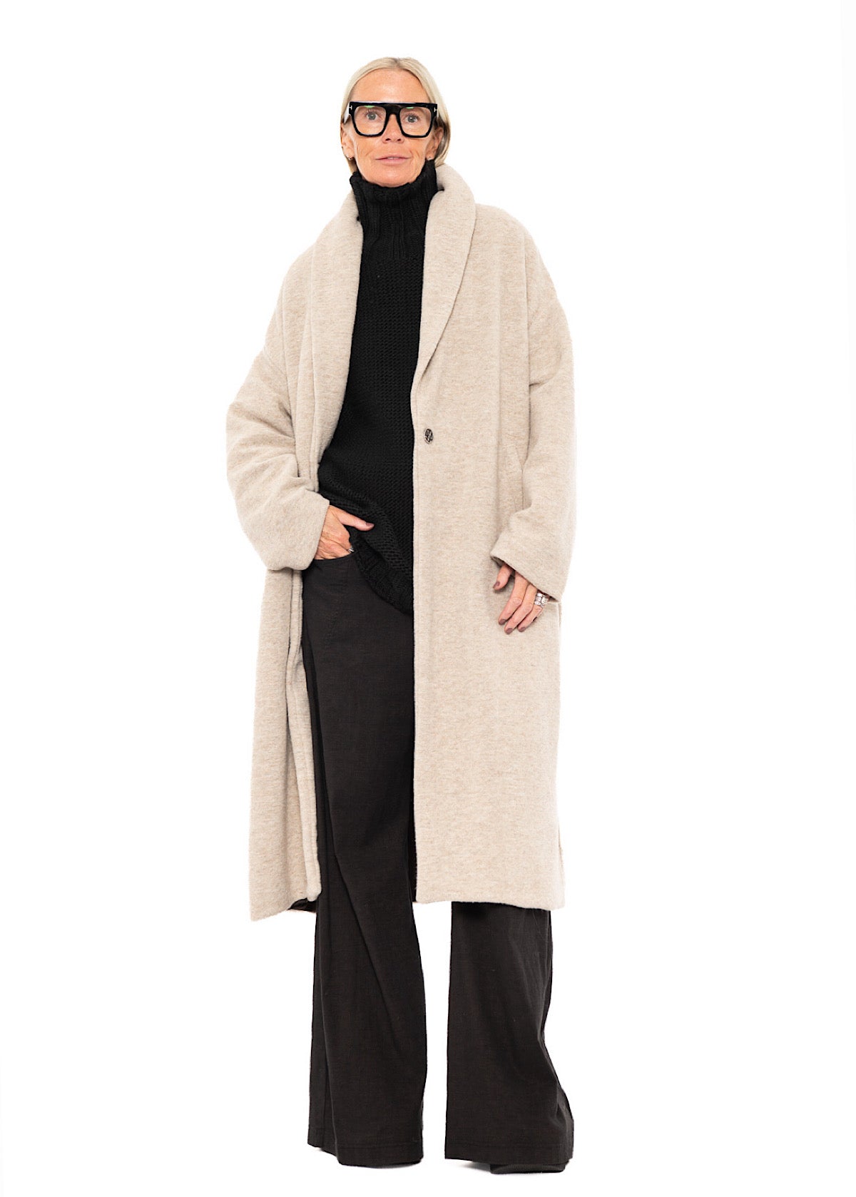 WOOL-BLEND COAT WITH SCARF