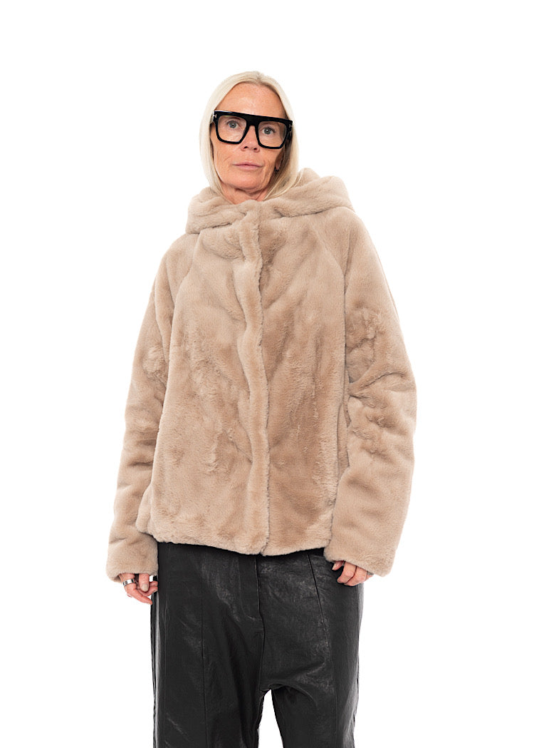 CROPPED HOODED FAUX FUR JACKET