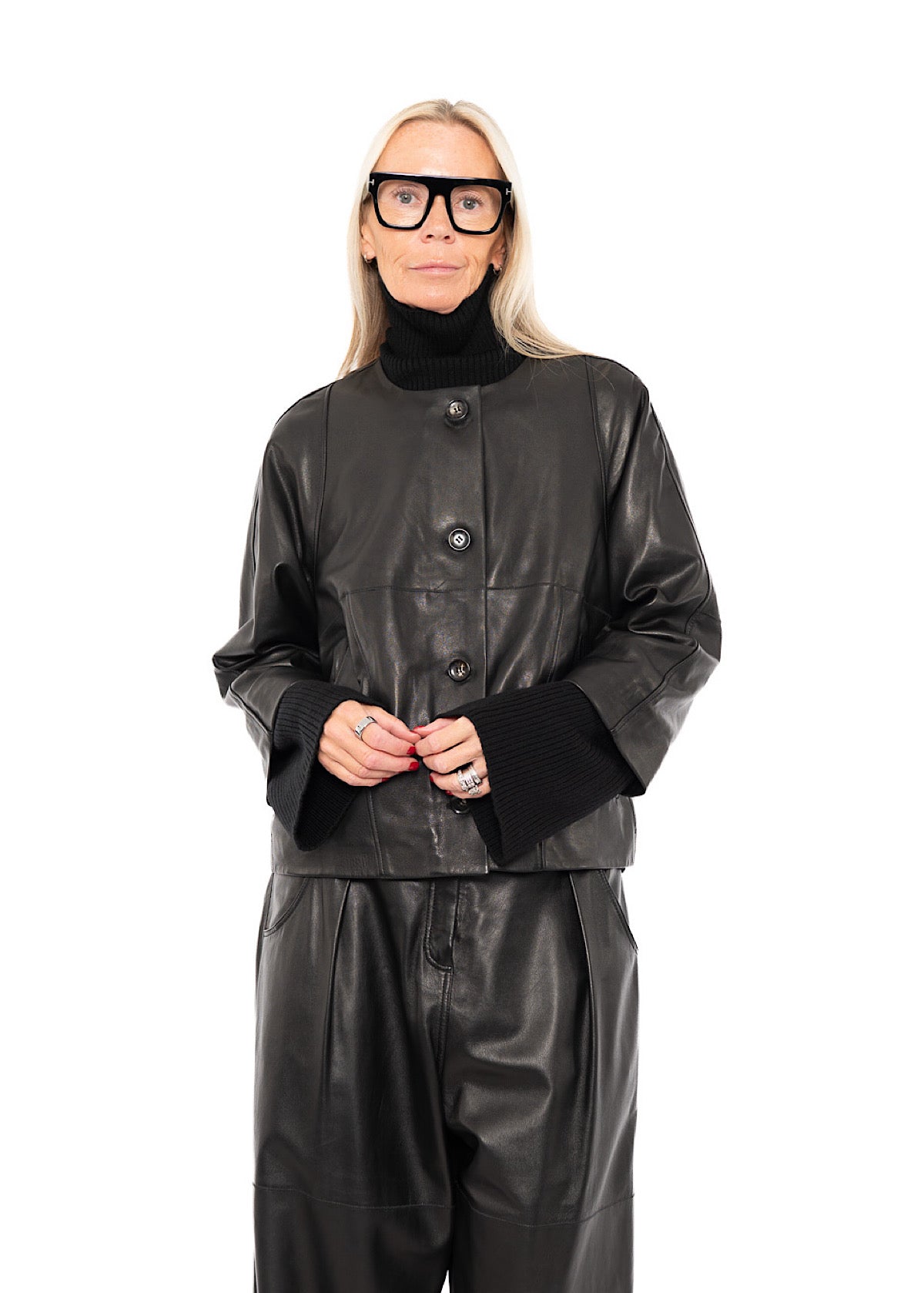 SIGNATURE LEATHER JACKET