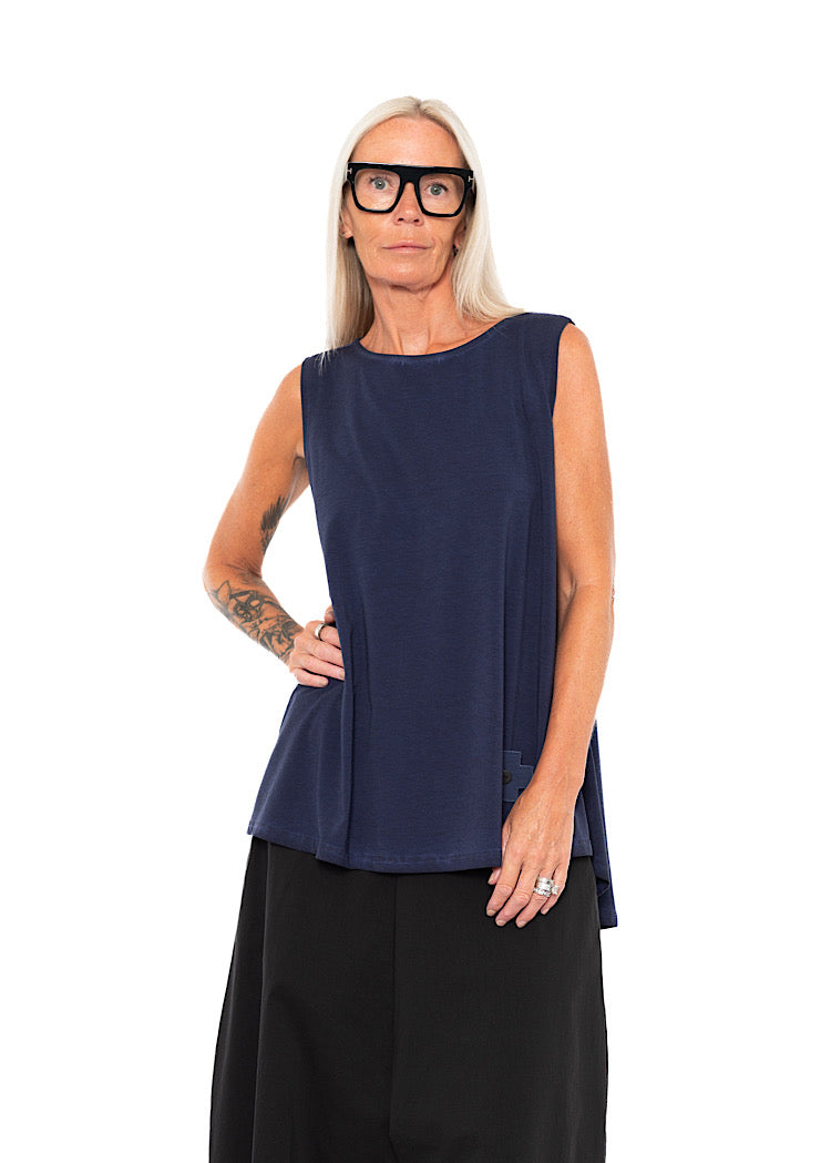 SLEEVELESS A-LINE TOP