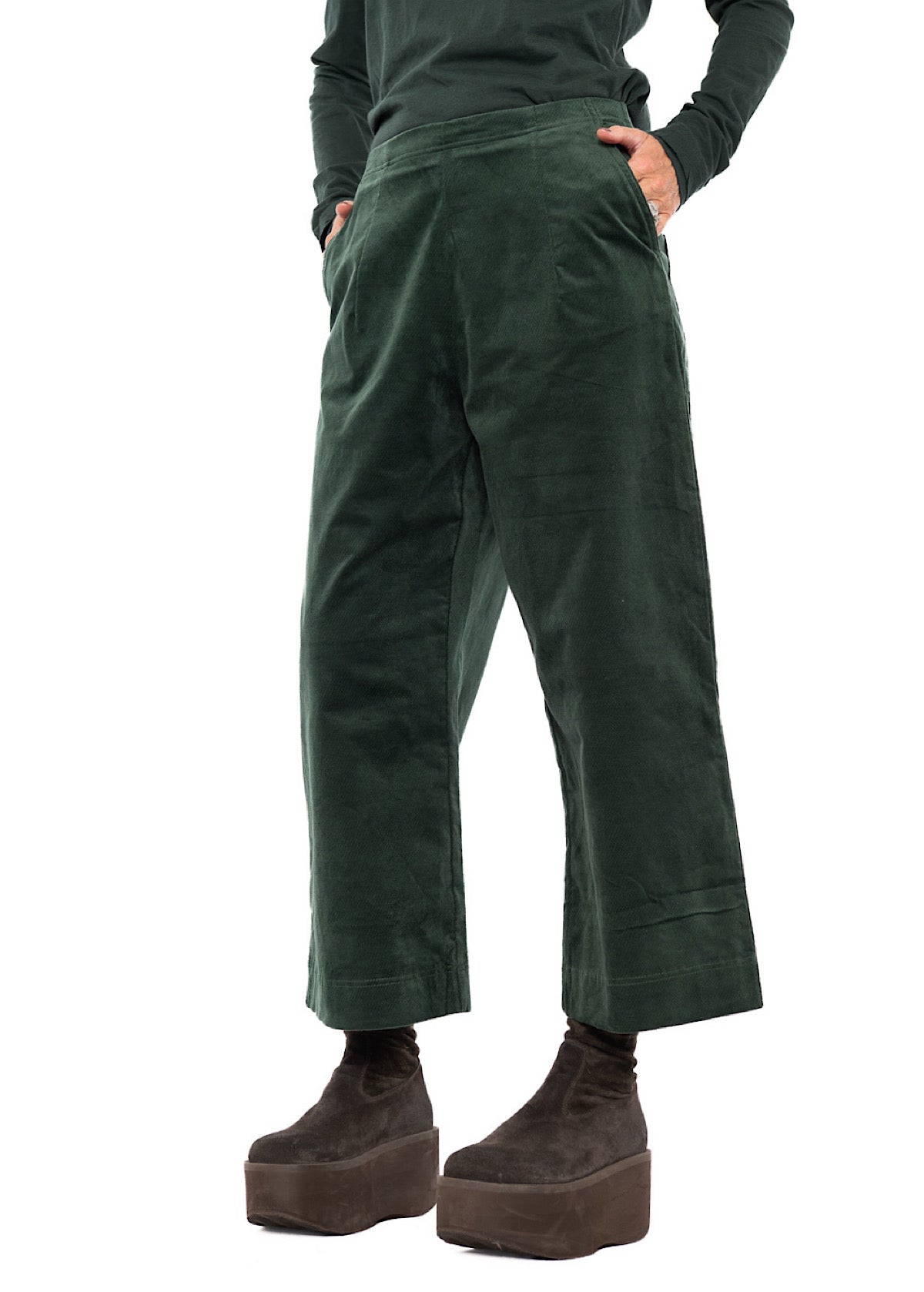 STRETCH-VELVET WIDE LEG TROUSER