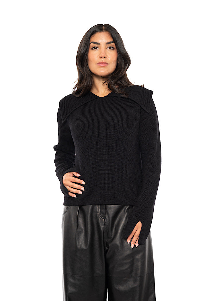 OPEN COLLAR MERINO WOOL PULLOVER