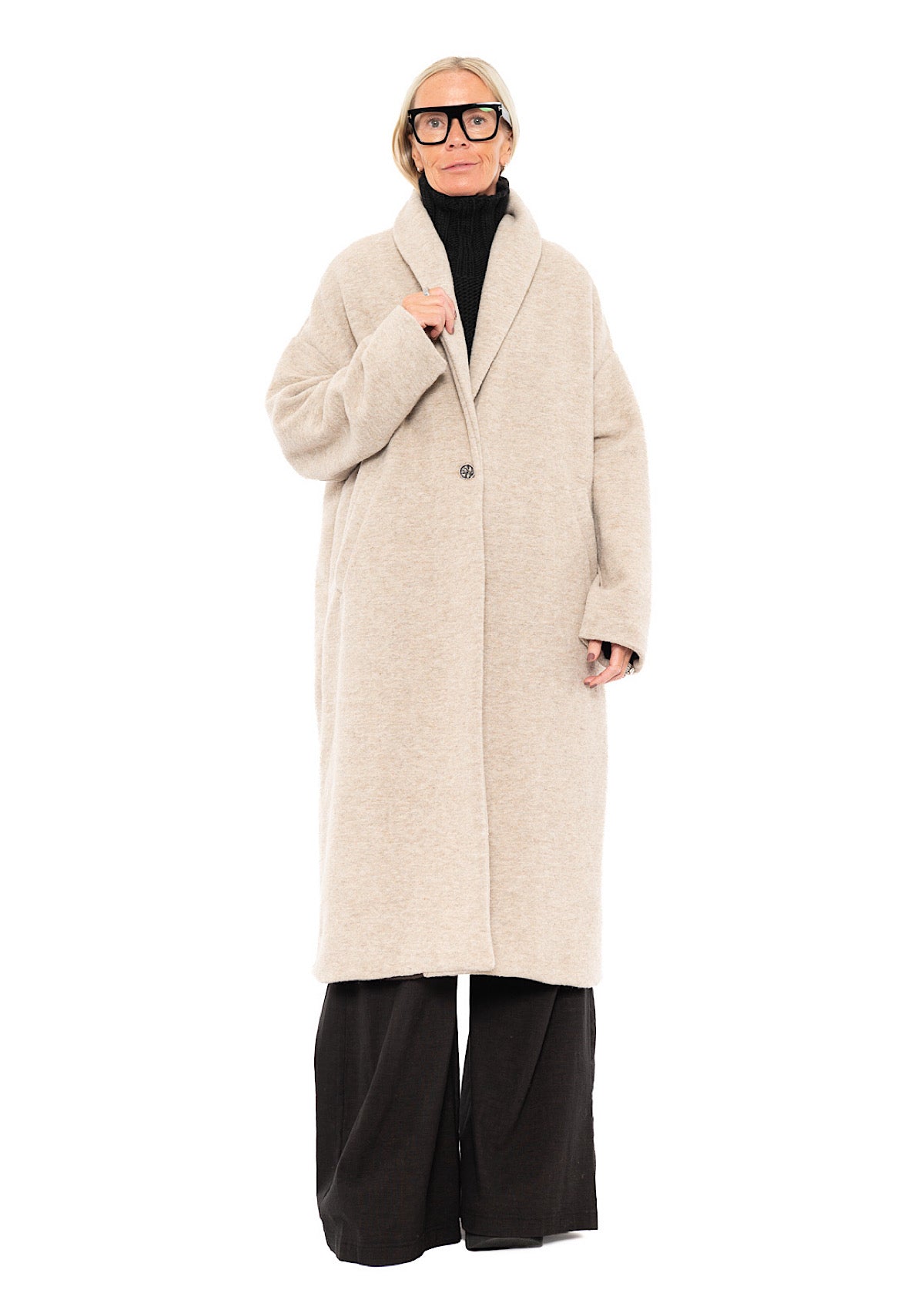 WOOL-BLEND COAT WITH SCARF