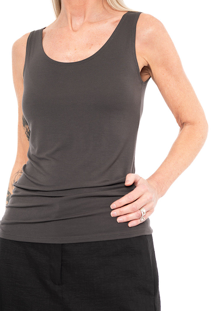 SARAH PACINI ANAIS TOP