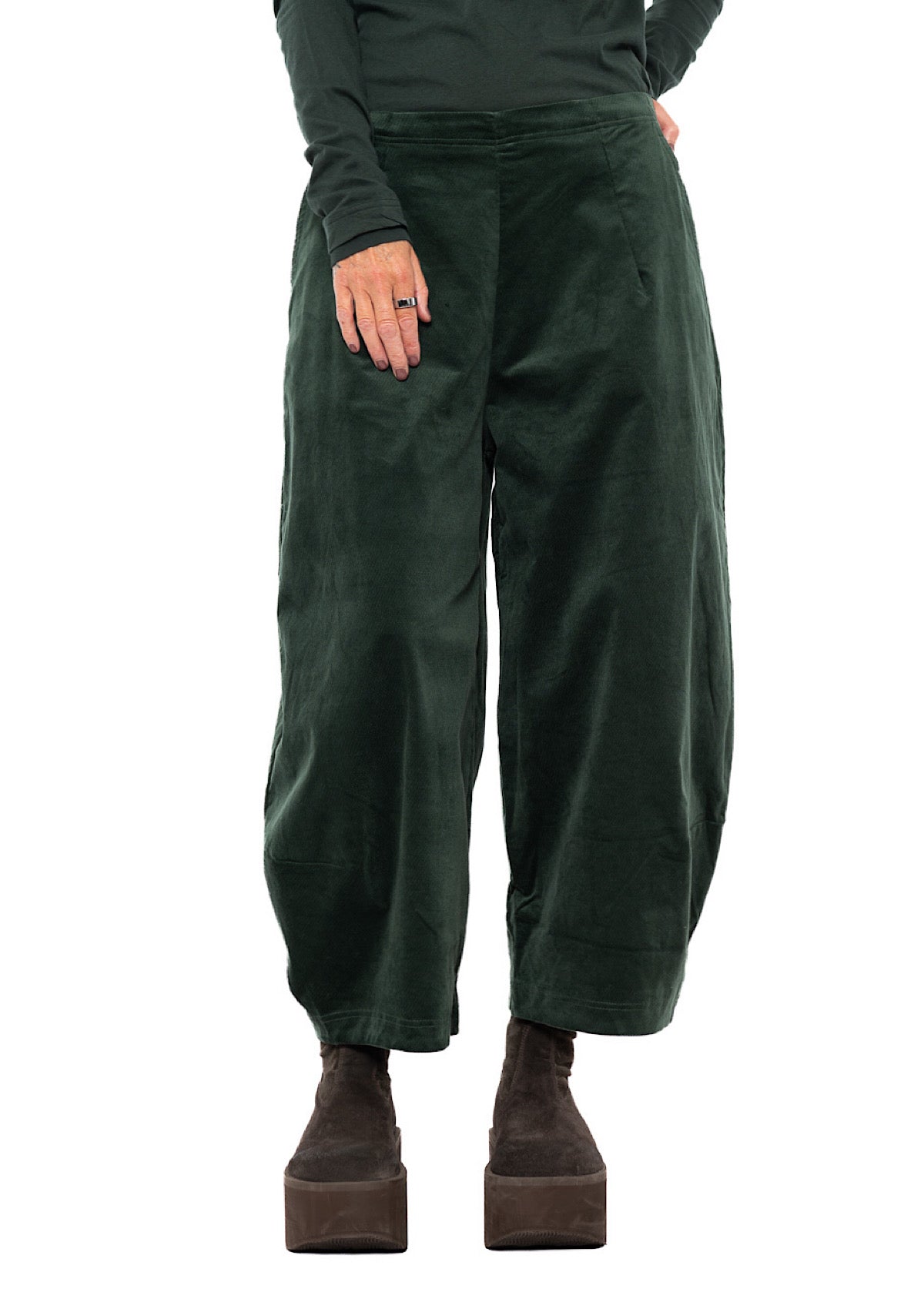 STRETCH-VELVET BALLOON TROUSER