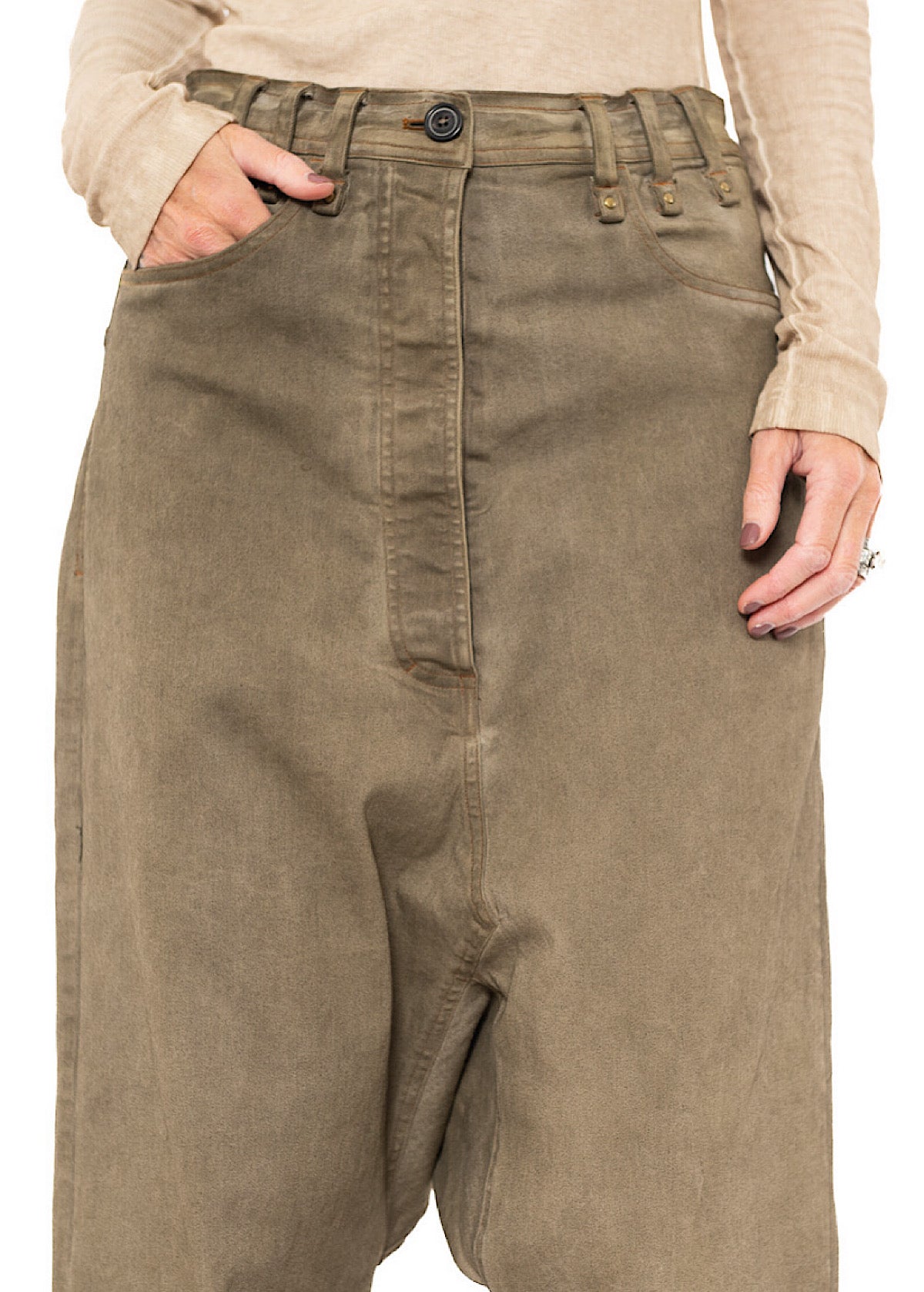 GARMENT-DYED WIDE-LEG DENIM TROUSER