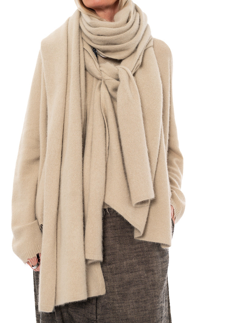 SIGNATURE RACCOON HAIR SCARF
