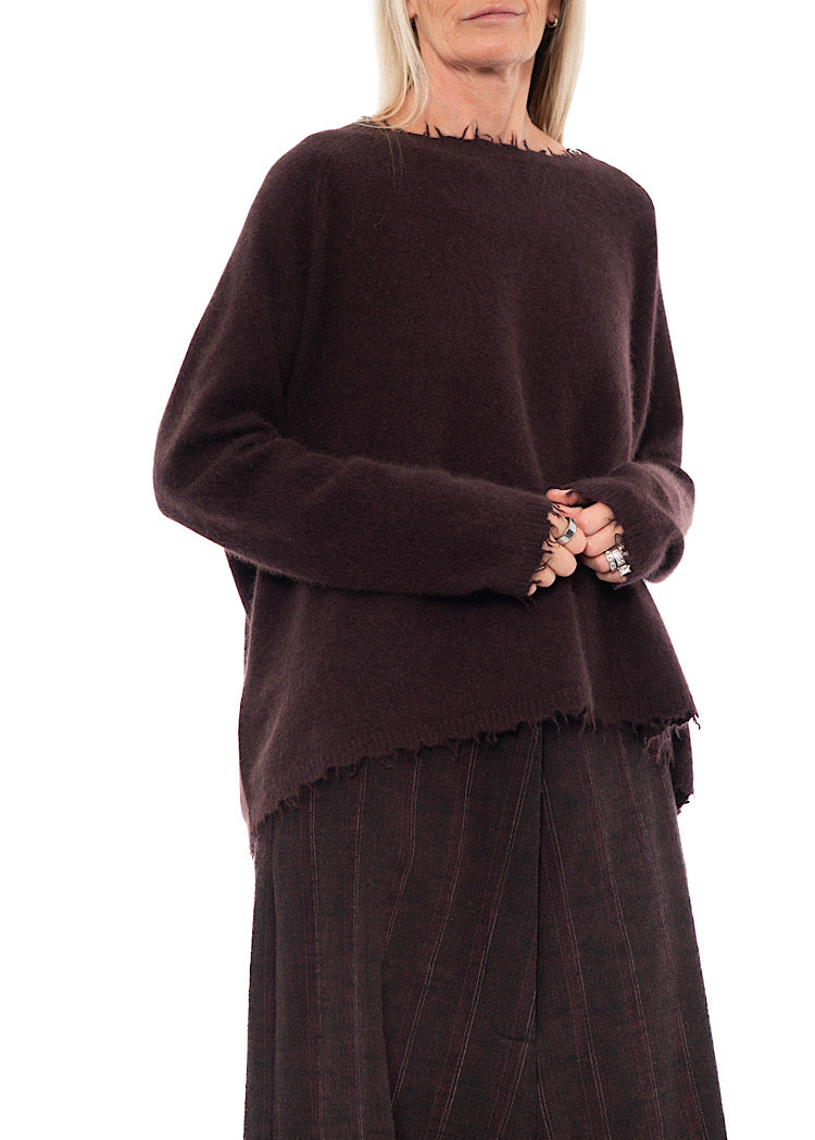 DISTRESSED MERINO RACCOON PULLOVER