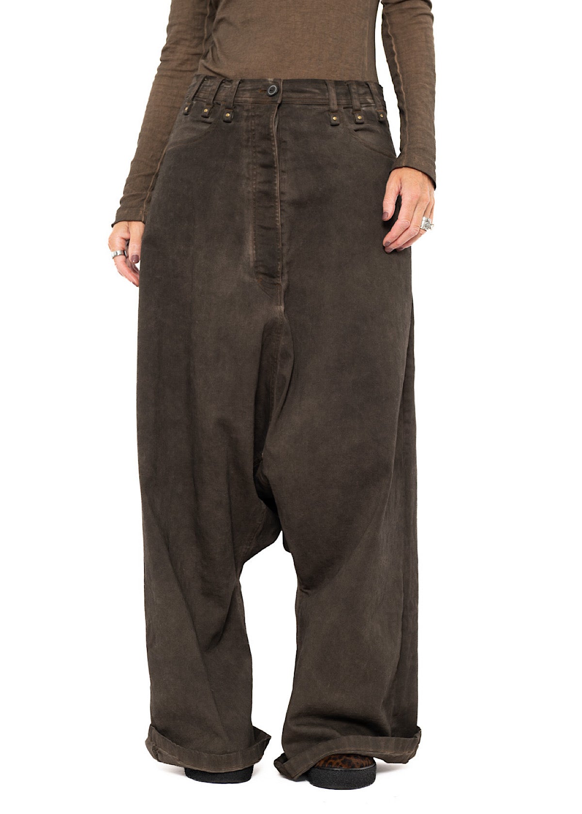 GARMENT-DYED OVERSIZED DENIM TROUSER