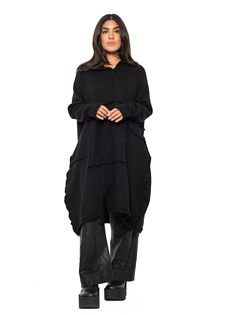 OVERSIZED WOOL KNITTED DRESS
