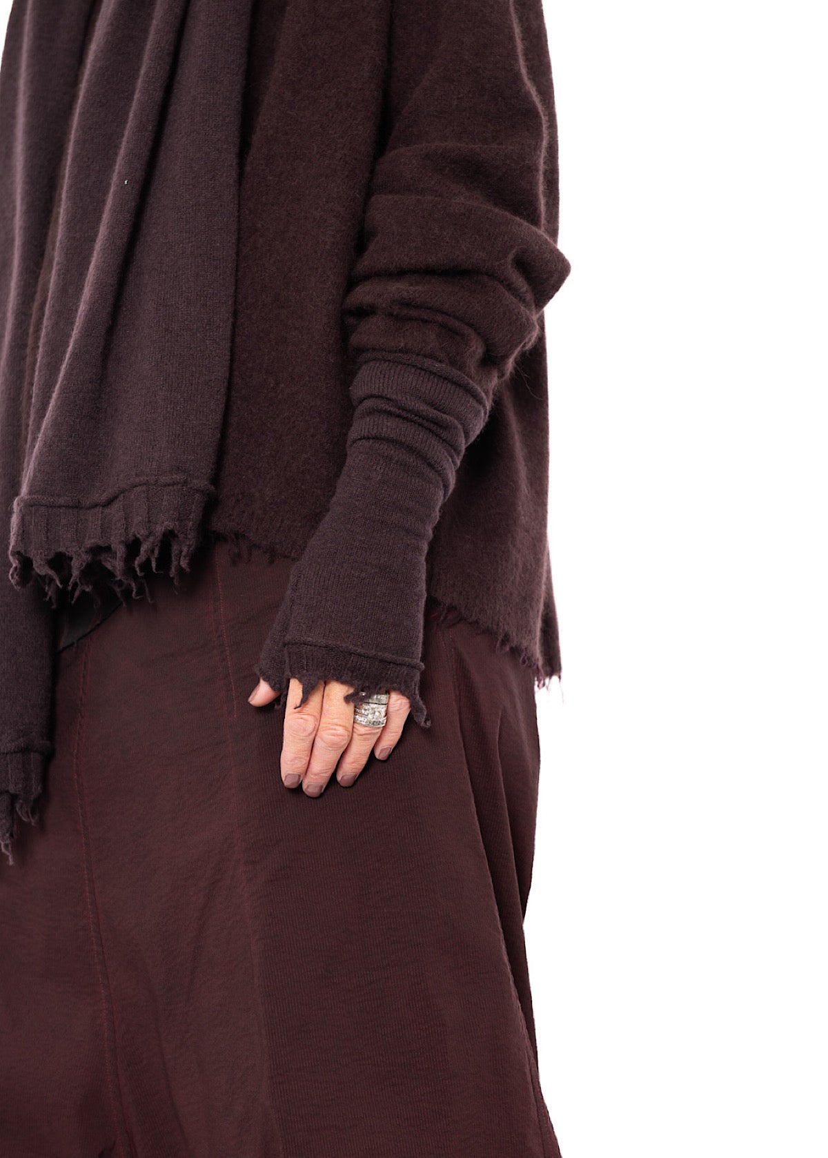 SIGNATURE CASHMERE FINGERLESS CUFF