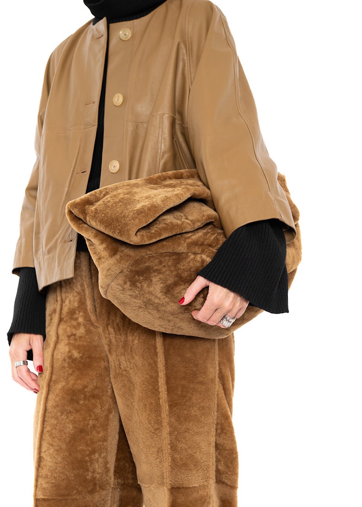 FUR-FINISHED LEATHER BAG