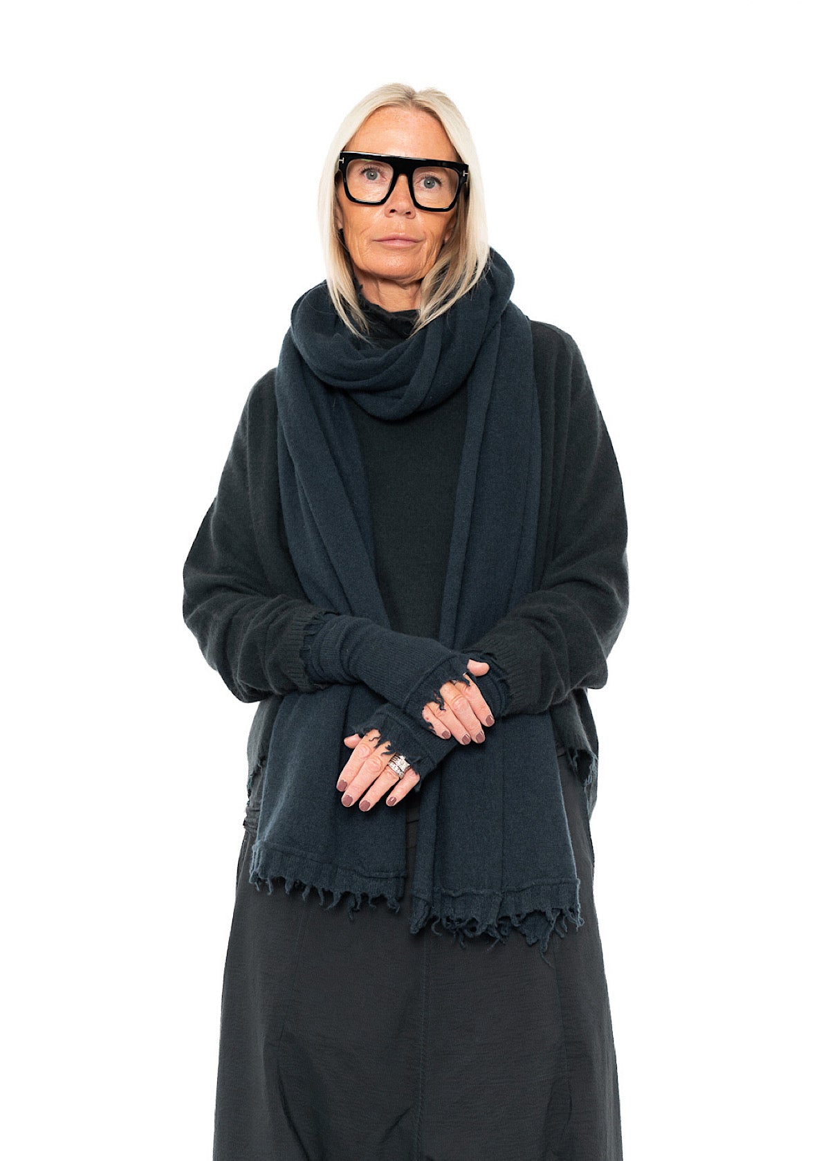 SIGNATURE CASHMERE FINGERLESS CUFF