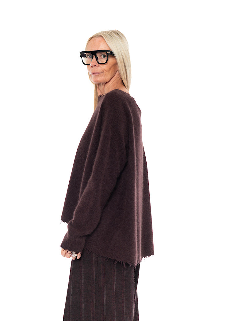 DISTRESSED MERINO RACCOON PULLOVER
