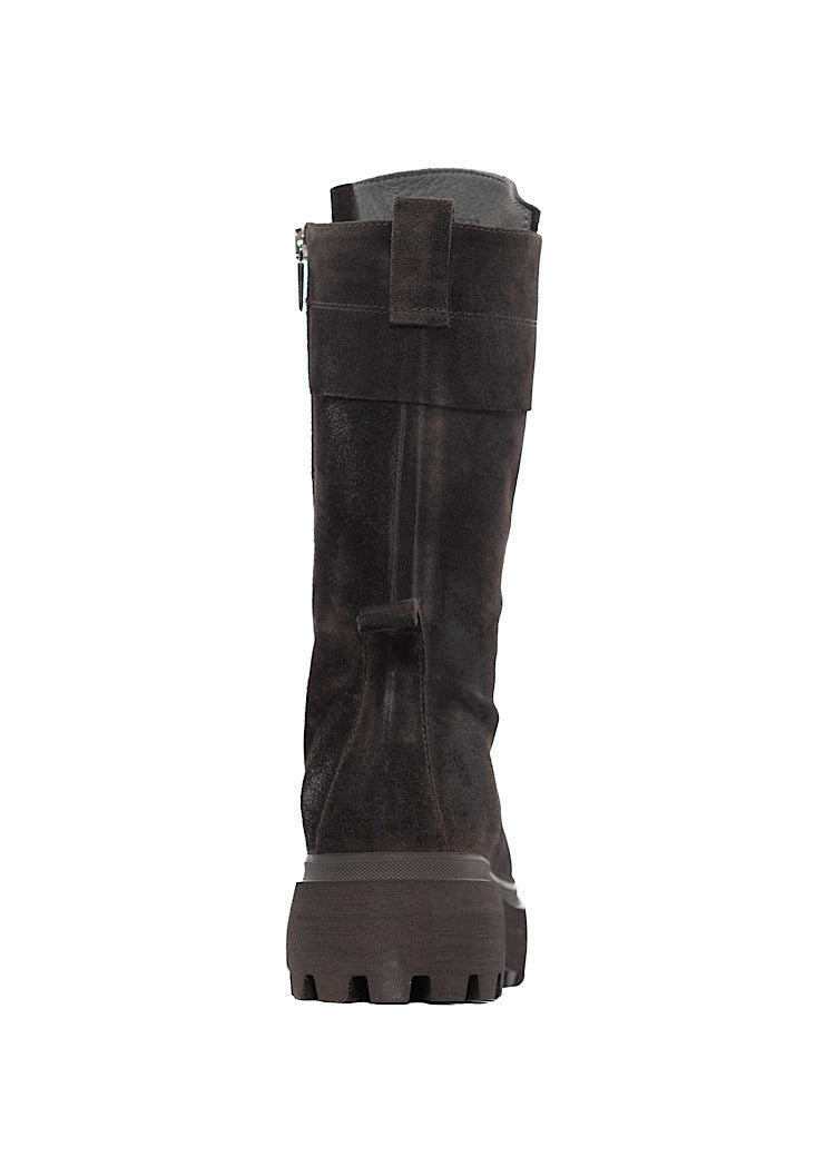 LACE UP SUEDE BOOT
