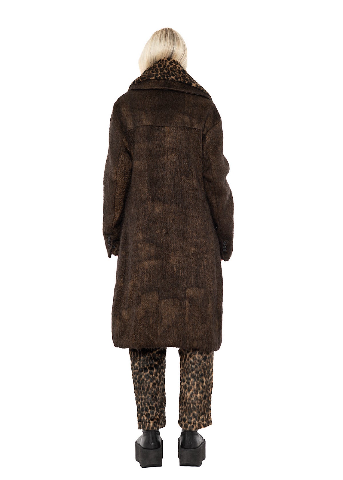 OVERSIZED LONG-HAIR WOOL COAT WITH DETACHABLE LEOPARD COLLAR