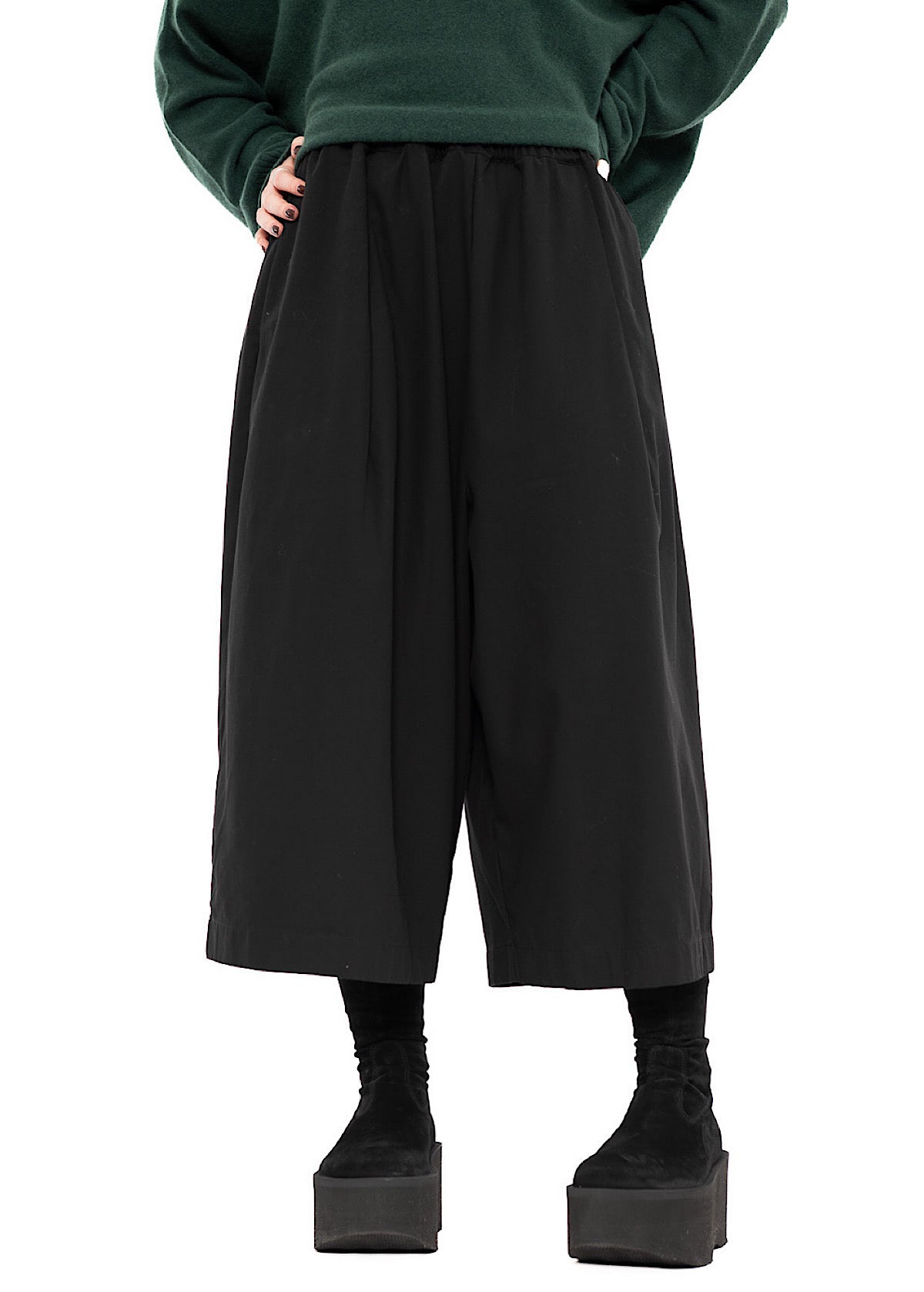CROPPED WIDE LEG COTTON TROUSER