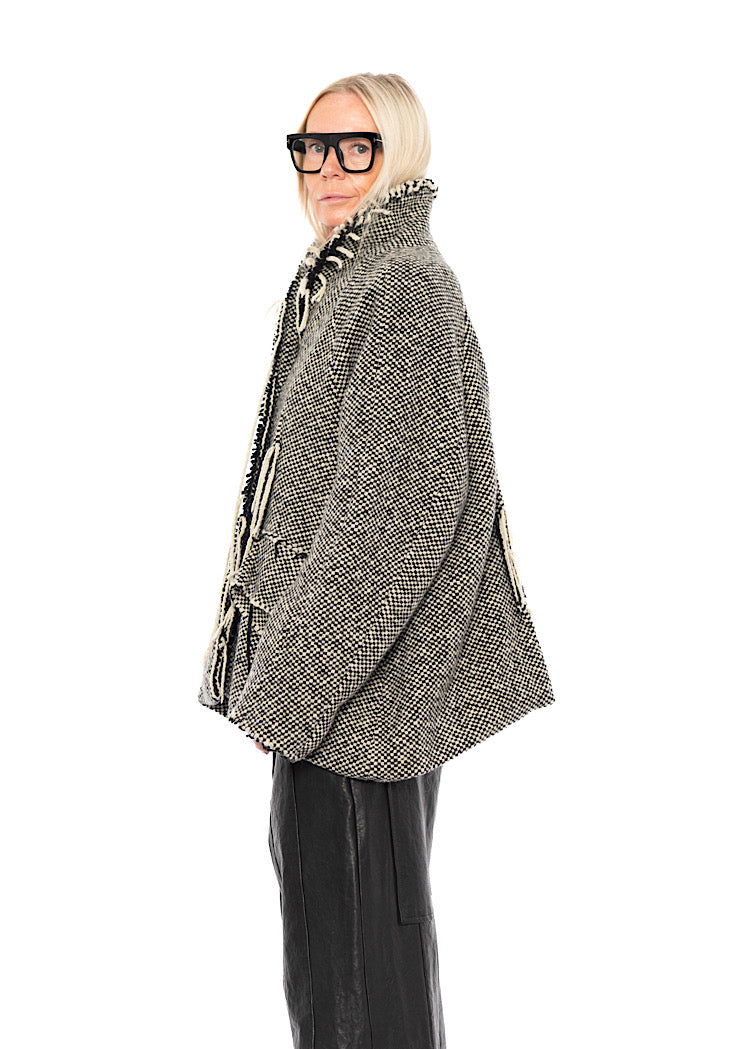 OVERSIZED DISTRESSED CHECK WOOL JACKET