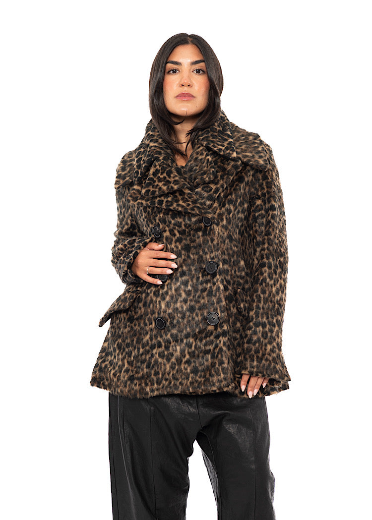 LEOPARD FAUX FUR COAT