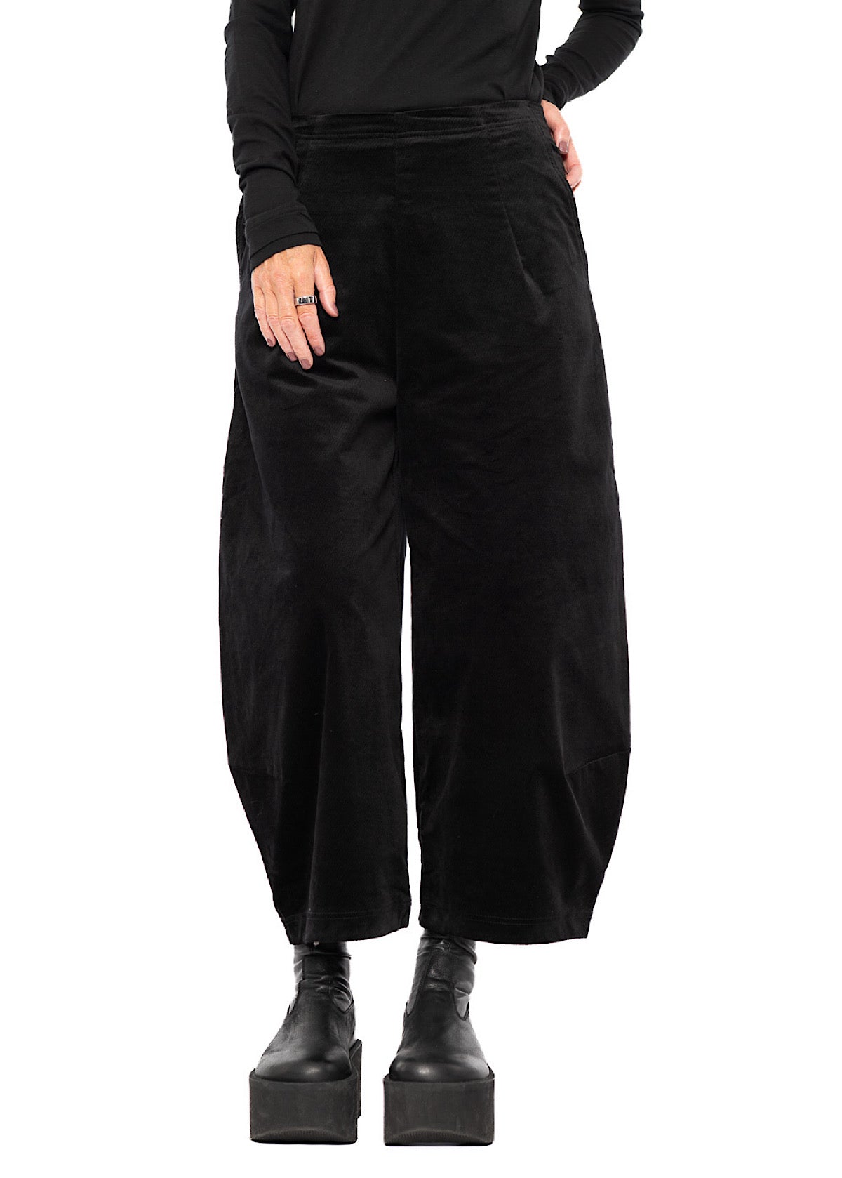 STRETCH-VELVET BALLOON TROUSER