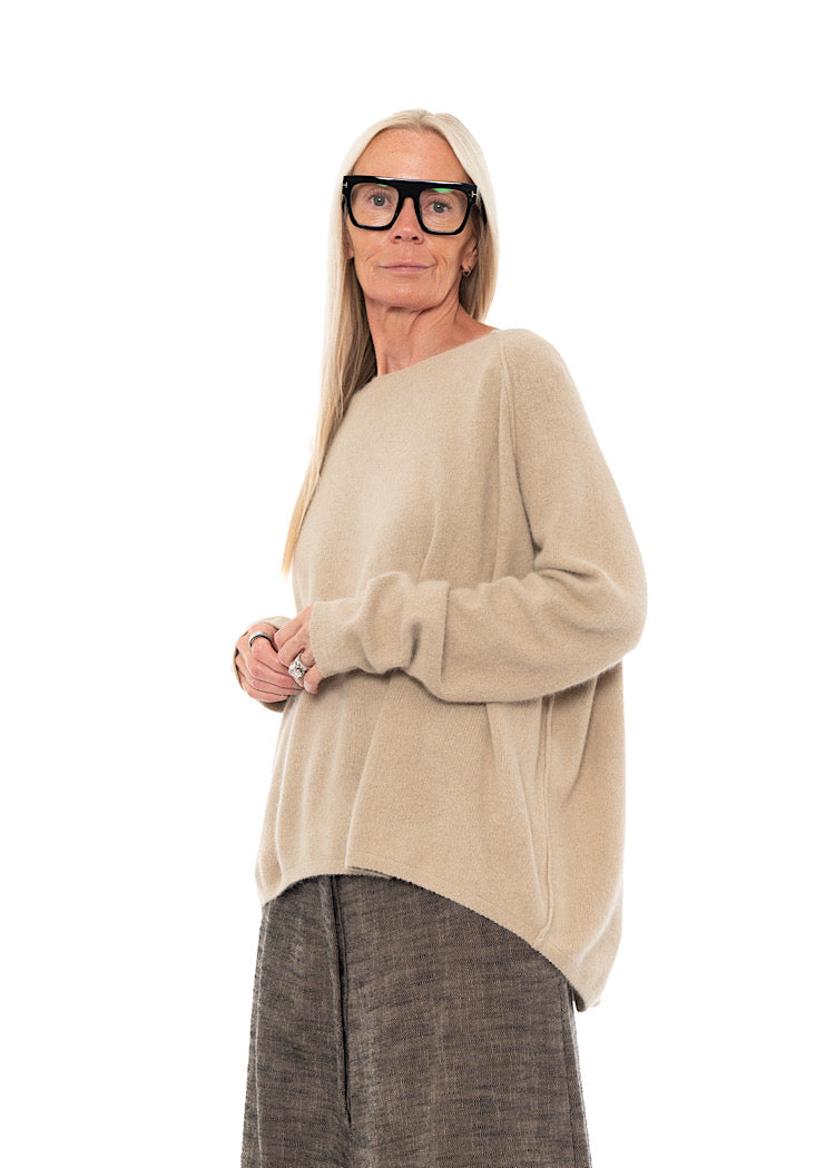 SIGNATURE RACCOON HAIR KNIT