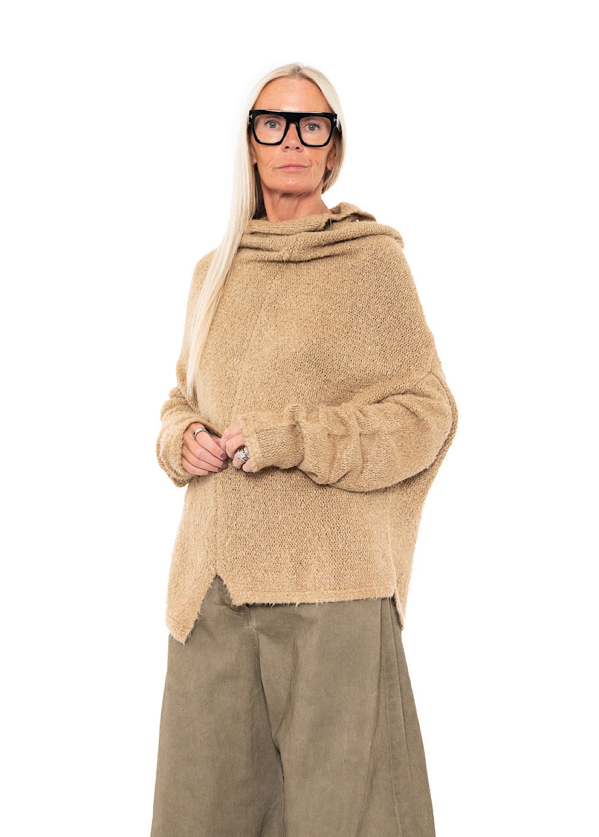 RELAXED SILK KNIT PULLOVER