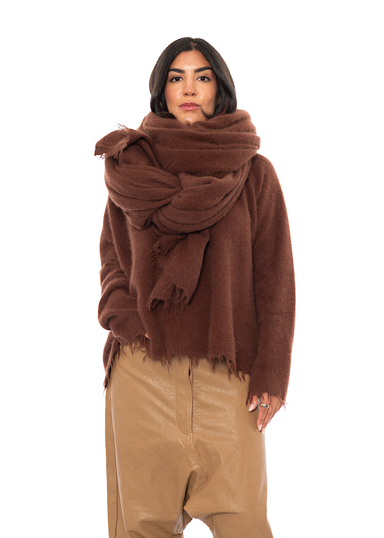 OVERSIZED FRAYED KNIT SCARF