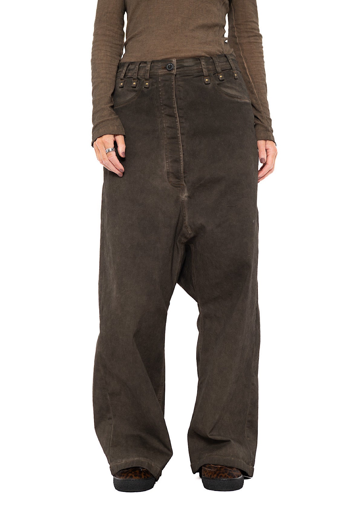 GARMENT-DYED WIDE-LEG DENIM TROUSER