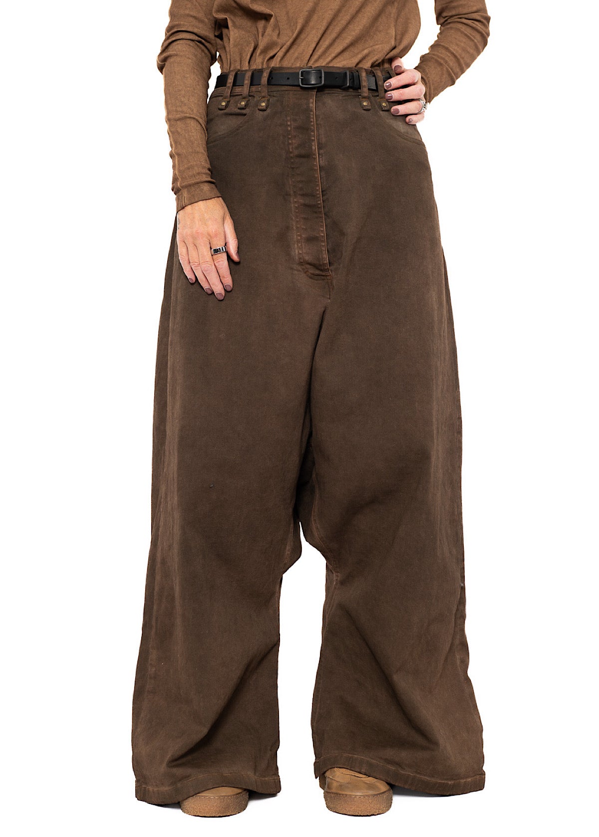 GARMENT-DYED OVERSIZED DENIM TROUSER