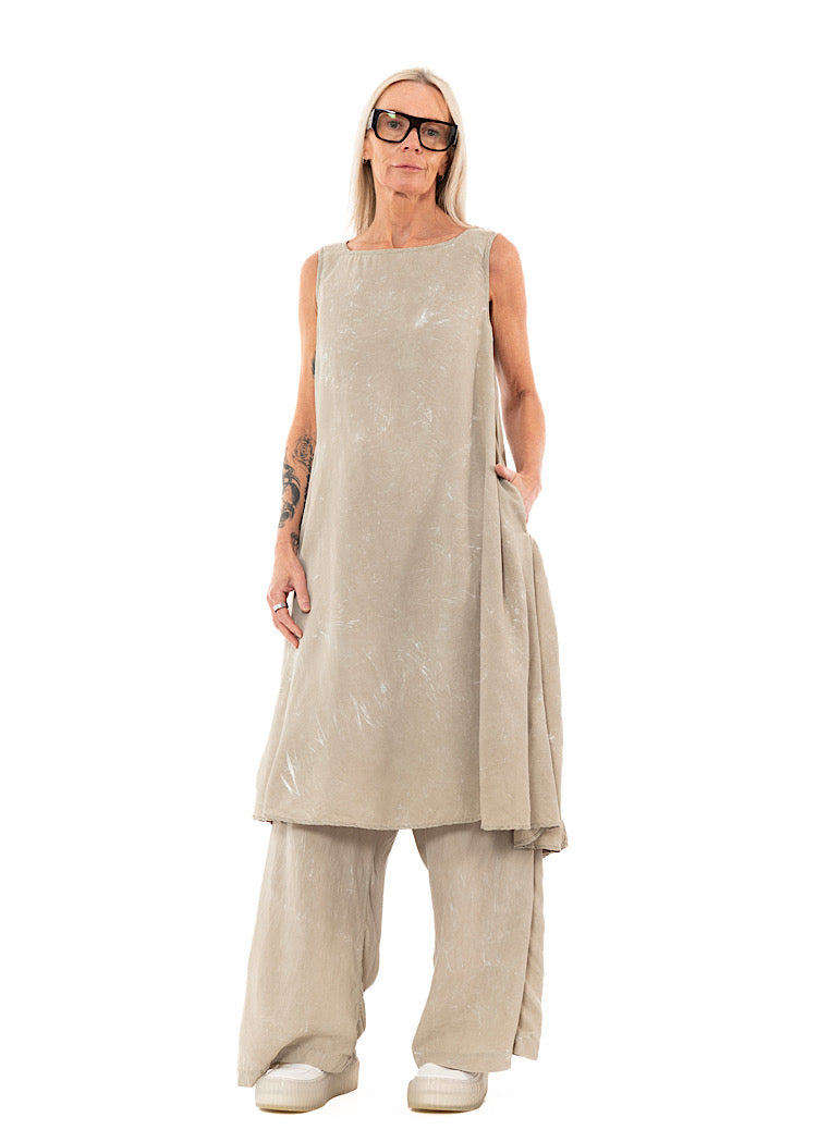 RUNDHOLZ DIP DRESS