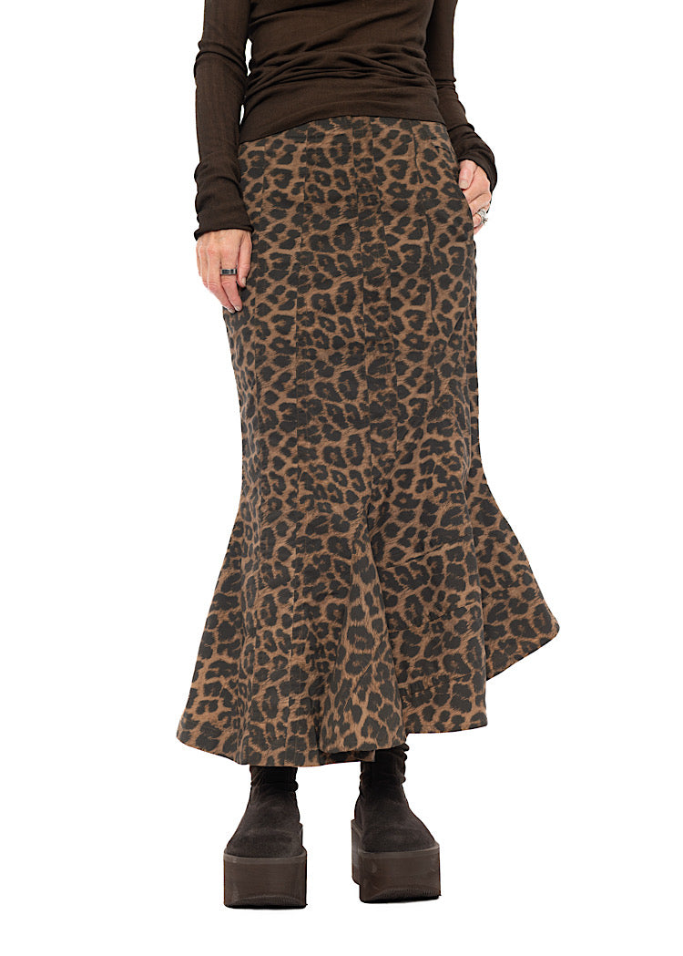 SCULPTURAL LEOPARD SKIRT