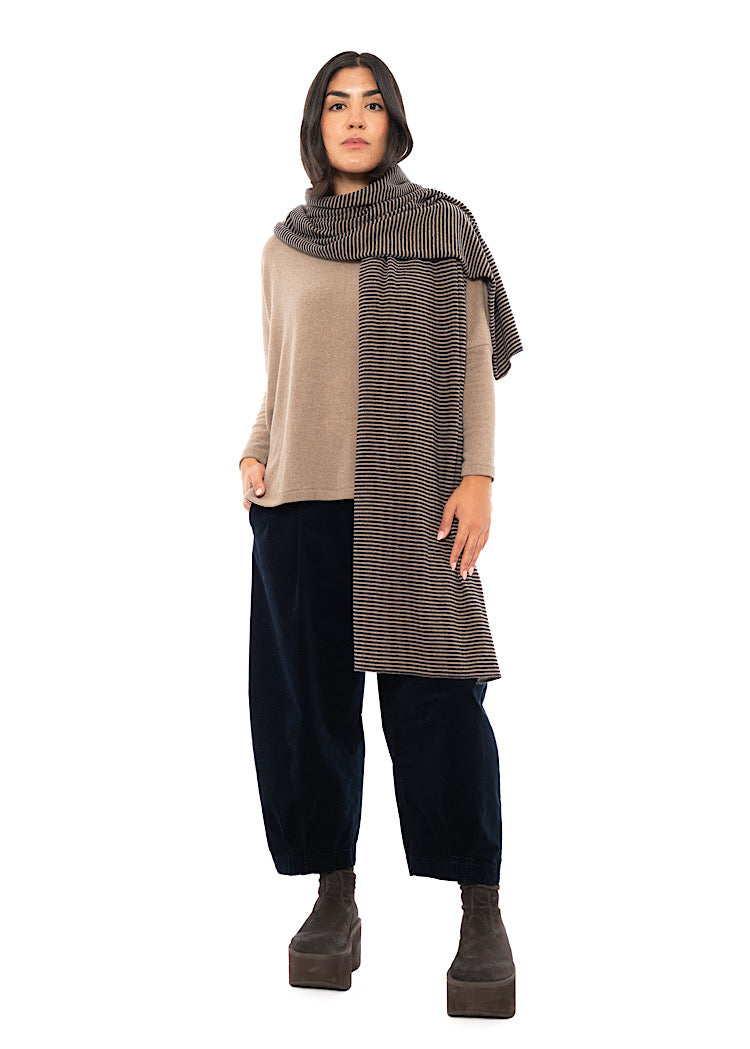 SIGNATURE STRIPED SEGOVIA SCARF