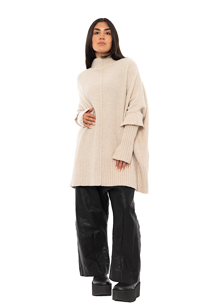 OVERSIZED KNITTED TUNIC