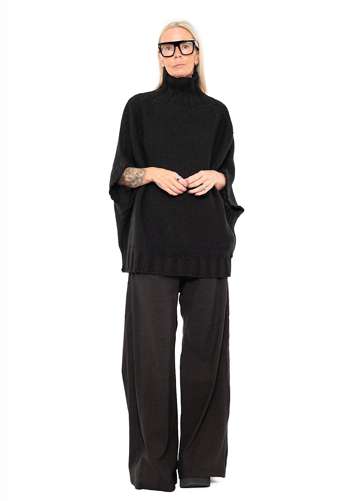 HIGH NECK KNITTED PULLOVER