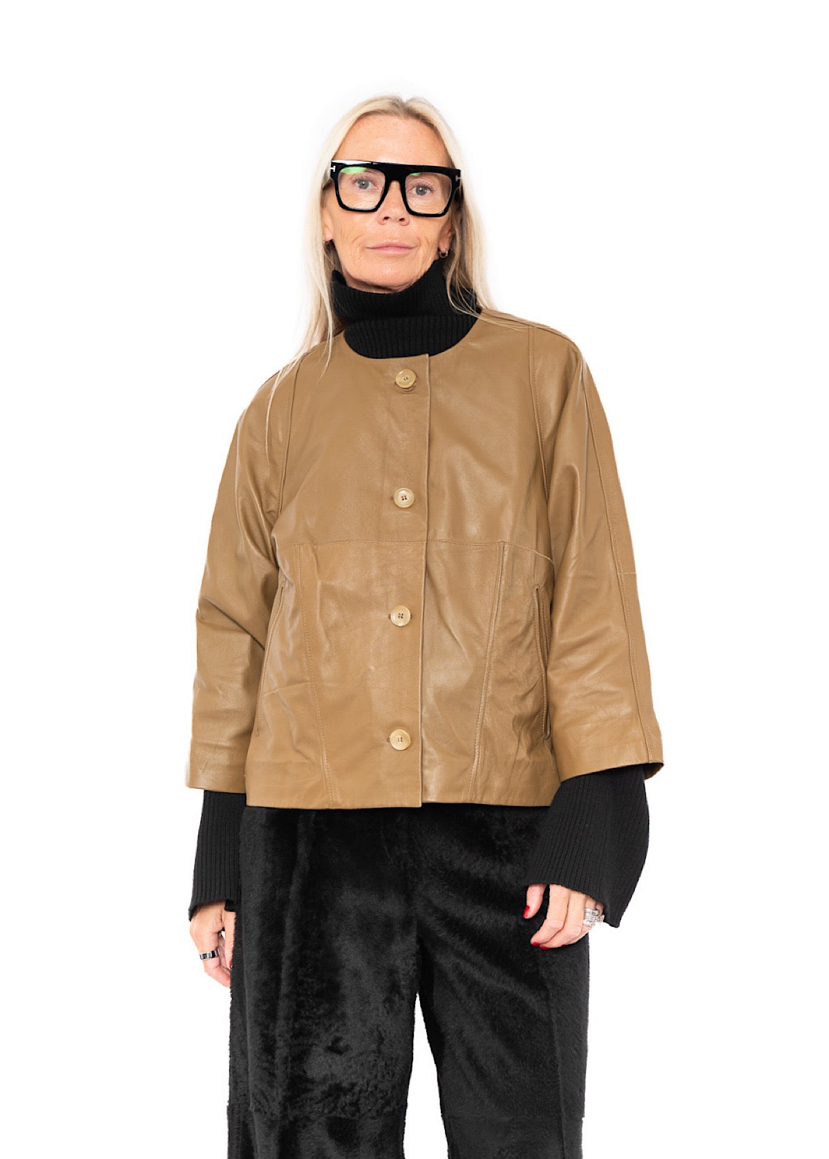 SIGNATURE LEATHER JACKET