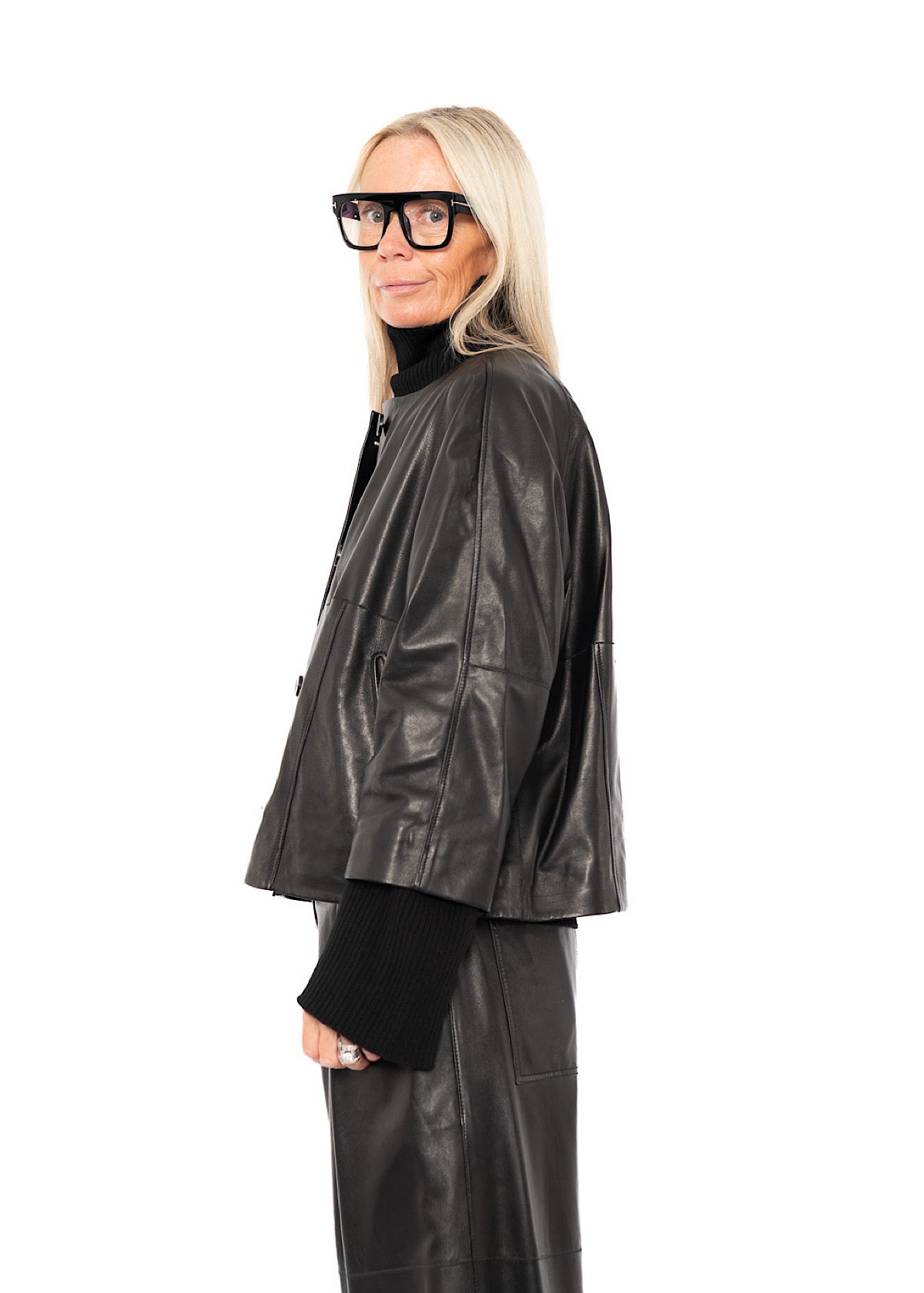 SIGNATURE LEATHER JACKET