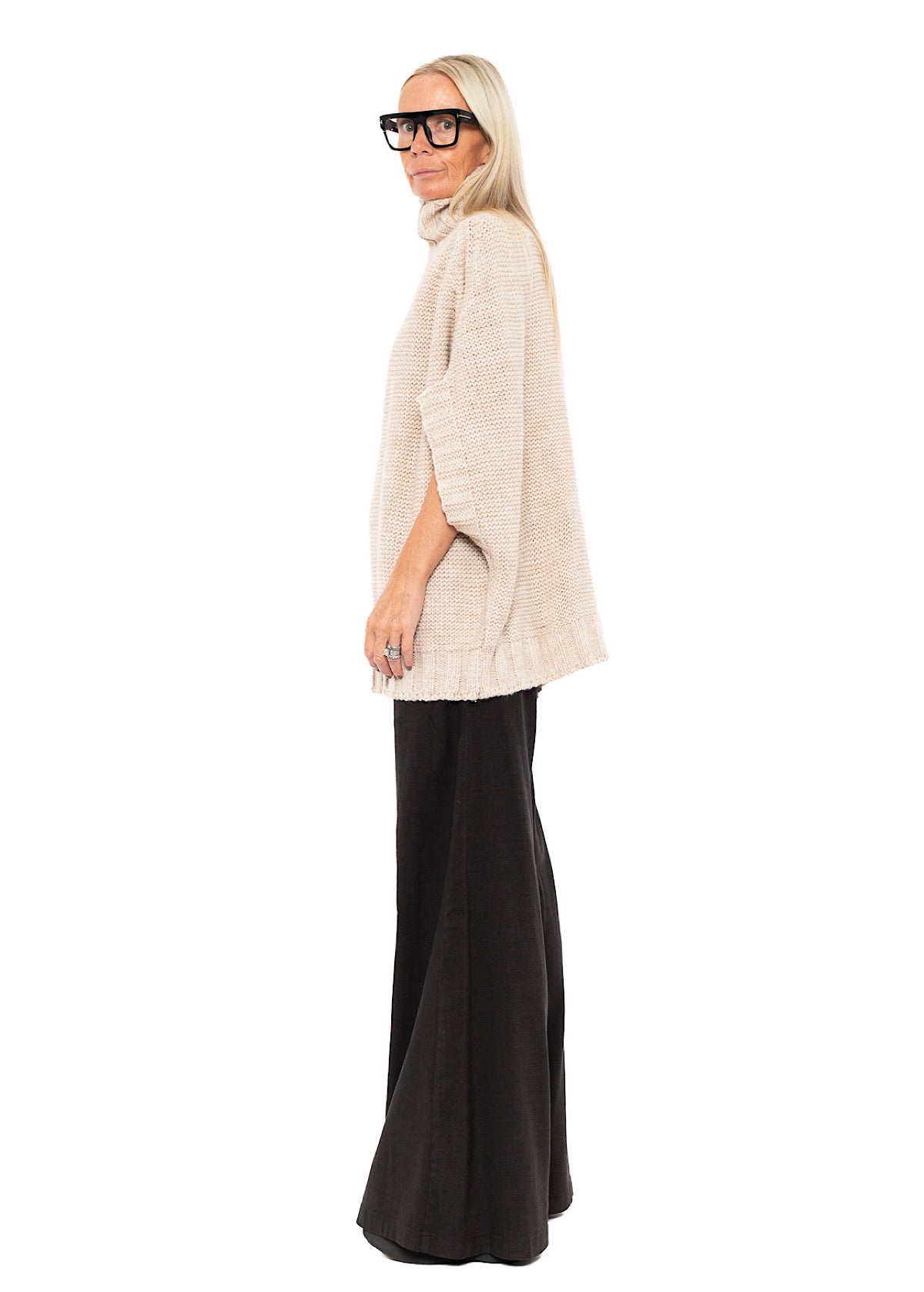 HIGH NECK KNITTED PULLOVER