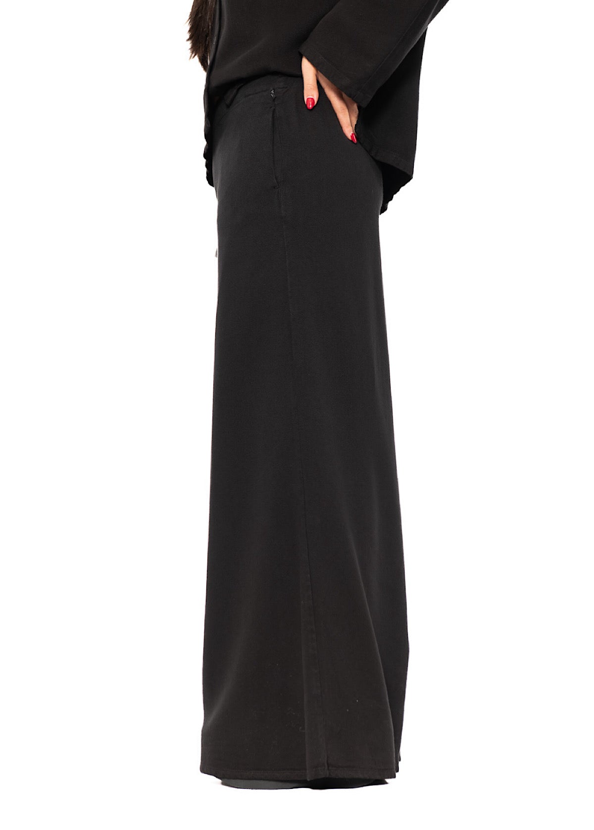 HIGH-WAISTED WIDE LEG TROUSER