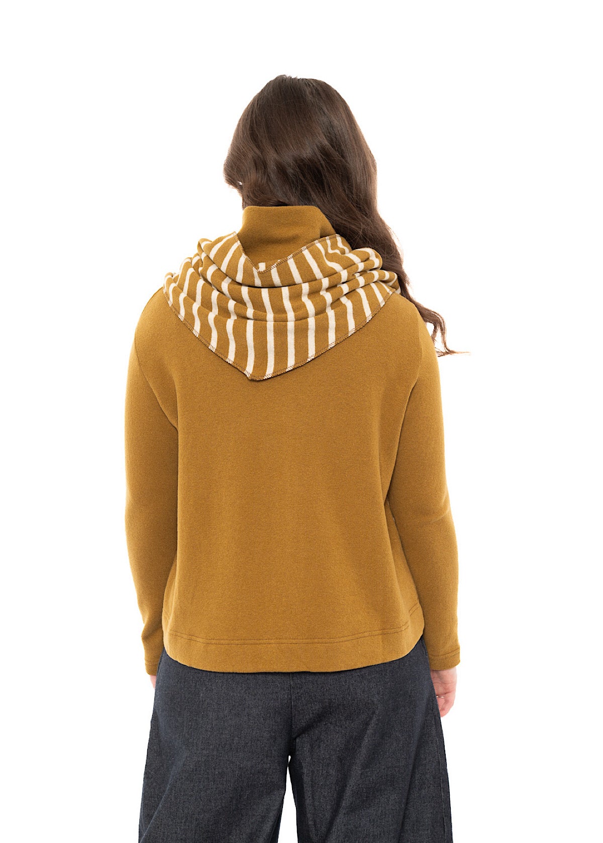 WIDE-STRIPE TRIANGLE TIPPY NECKERCHIEF