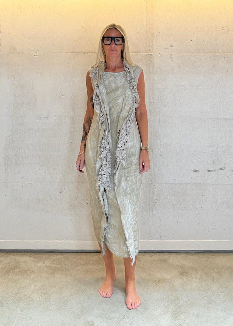 PRE-ORDER RUNDHOLZ DIP DRESS