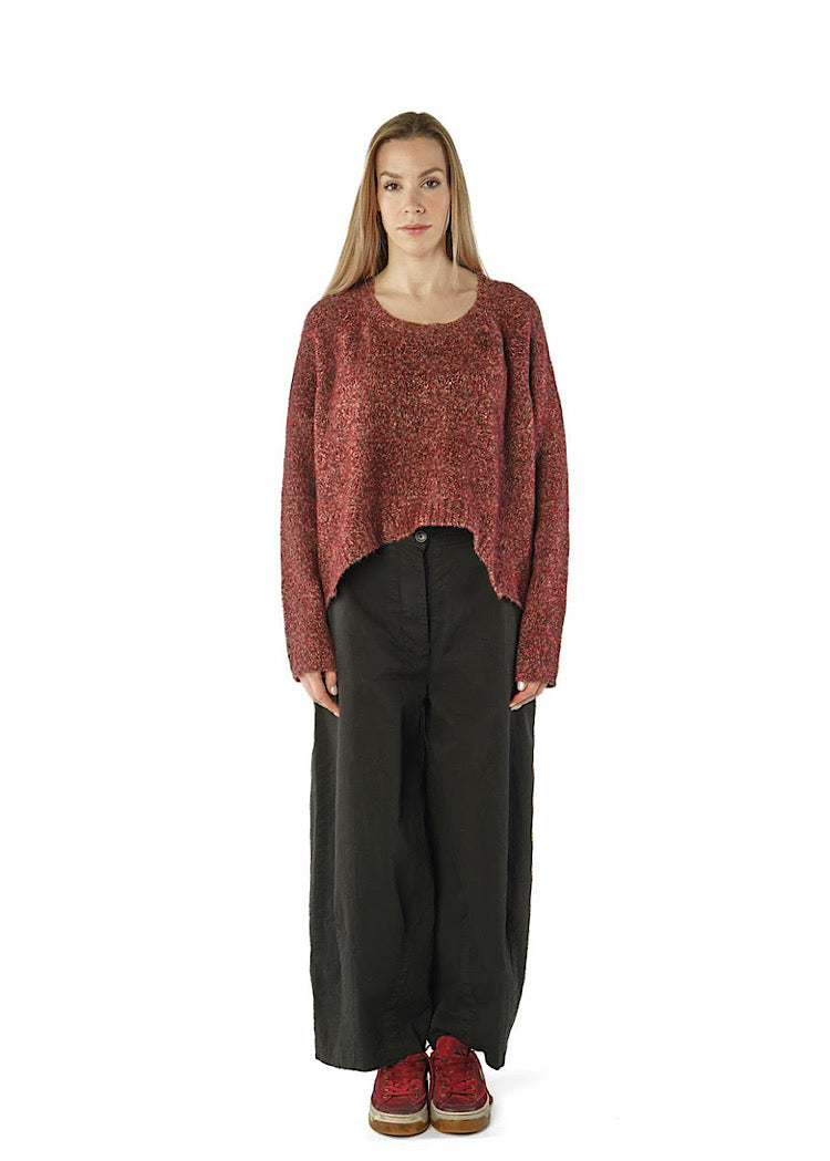 CROPPED MÉLANGE KNITTED PULLOVER *BRONZE MELANGE* (Shown in LAVA MELANGE)