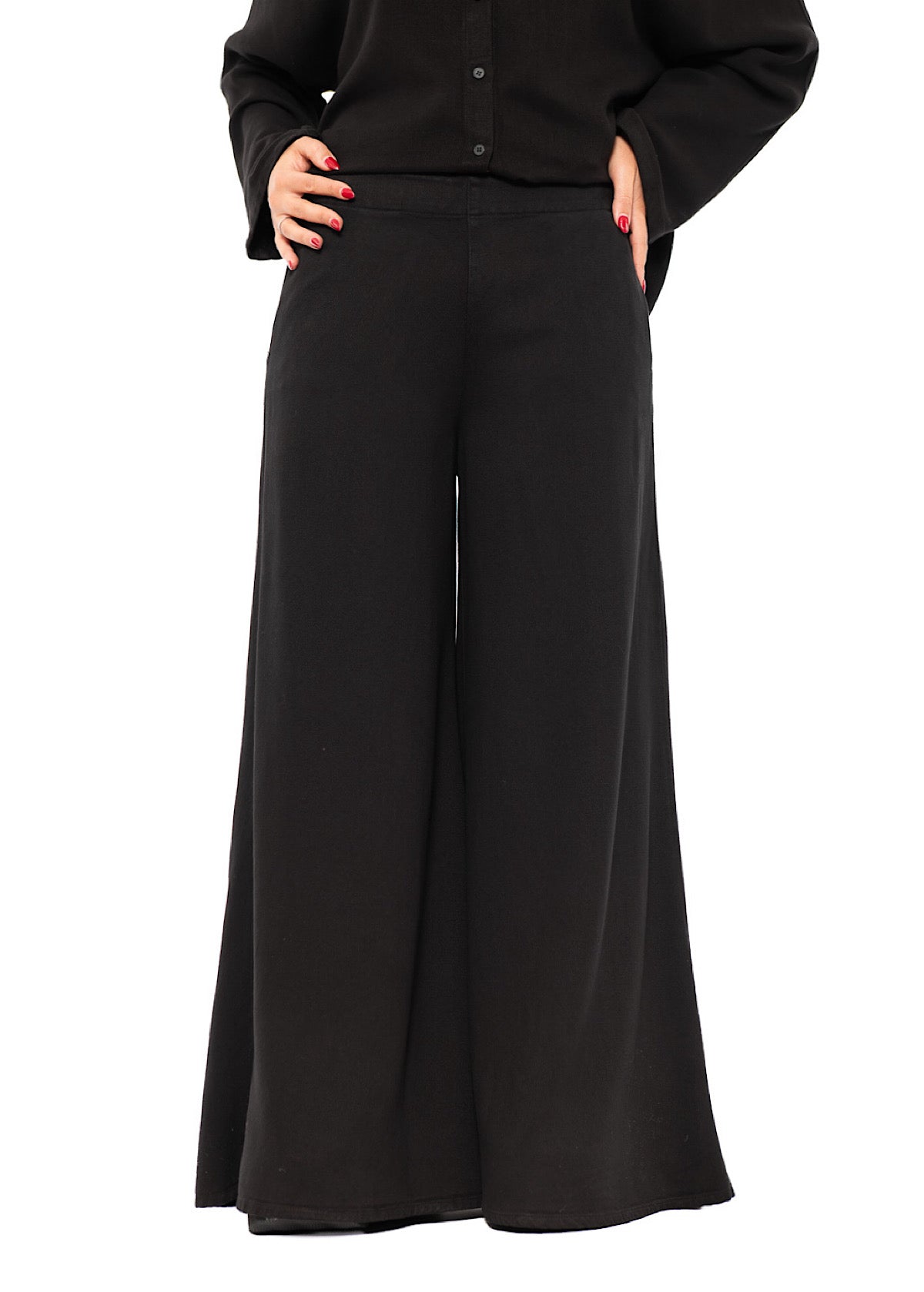 HIGH-WAISTED WIDE LEG TROUSER