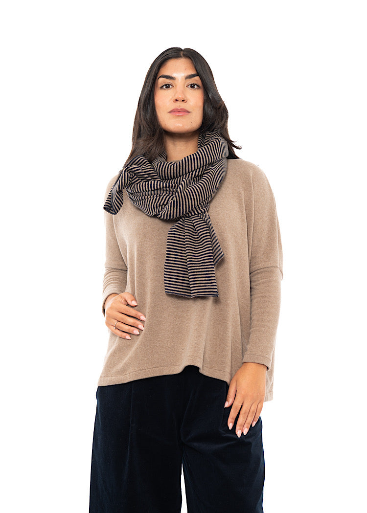 SIGNATURE STRIPED SEGOVIA SCARF